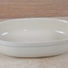 Pirofila in ceramica decorata con coperchio - immagine 2