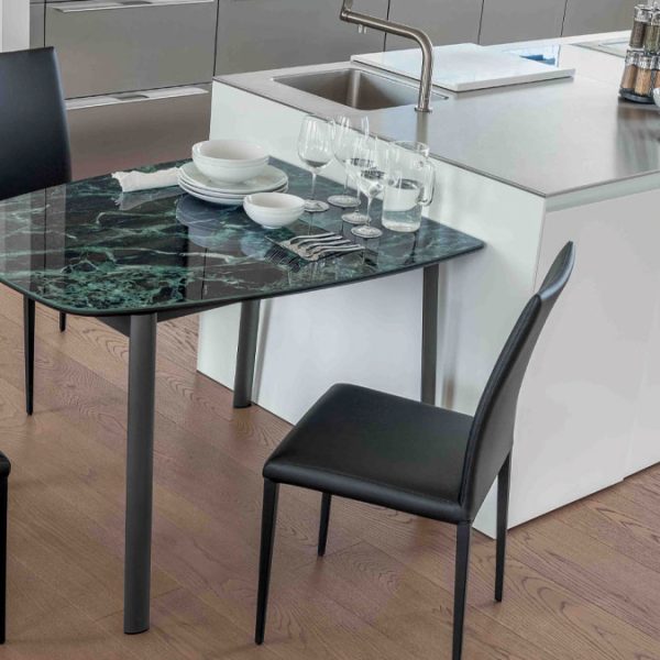 tavolo da pranzo Altacom mod Ribot - ordinabile in varie misure e finiture